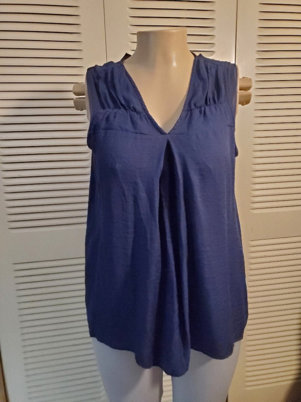 SIMPLY VERA BY VERA WANG SLEEVELESS NAVY BLUE EXTRA LARGE ELEGANT BLOUSE